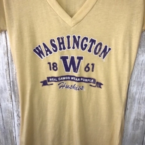 NCAA Washington Huskies Dusty Yellow V Neck Tee - Picture 2 of 4